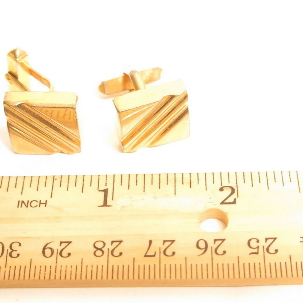 Vintage Swank Signed Square‎ Gold Plated Cufflinks
